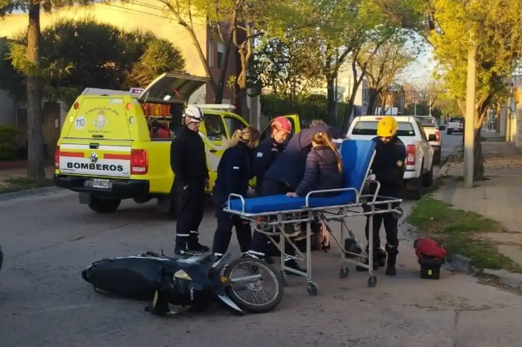 Servicios de emergencia atendieron a la niña que fue trasladada al Hospital.