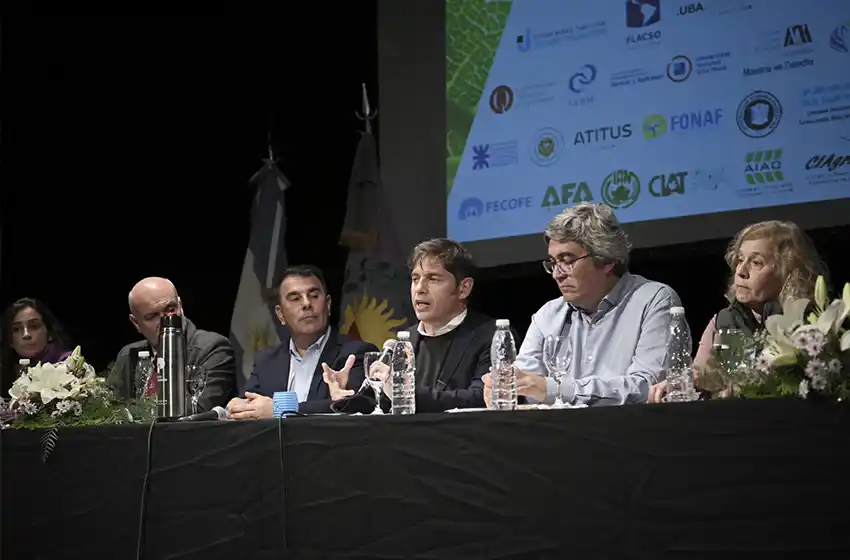 Kicillof inauguró el Congreso Nacional e Internacional de Agrobiotecnología