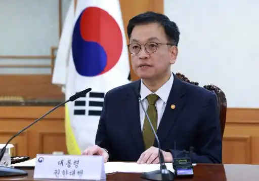 NO CREEN EN NADIE: Parlamento destituye al presidente interino de Corea del Sur