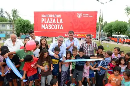 El Intendente Zamora inauguró la plaza "La Mascota" en Benavidez 