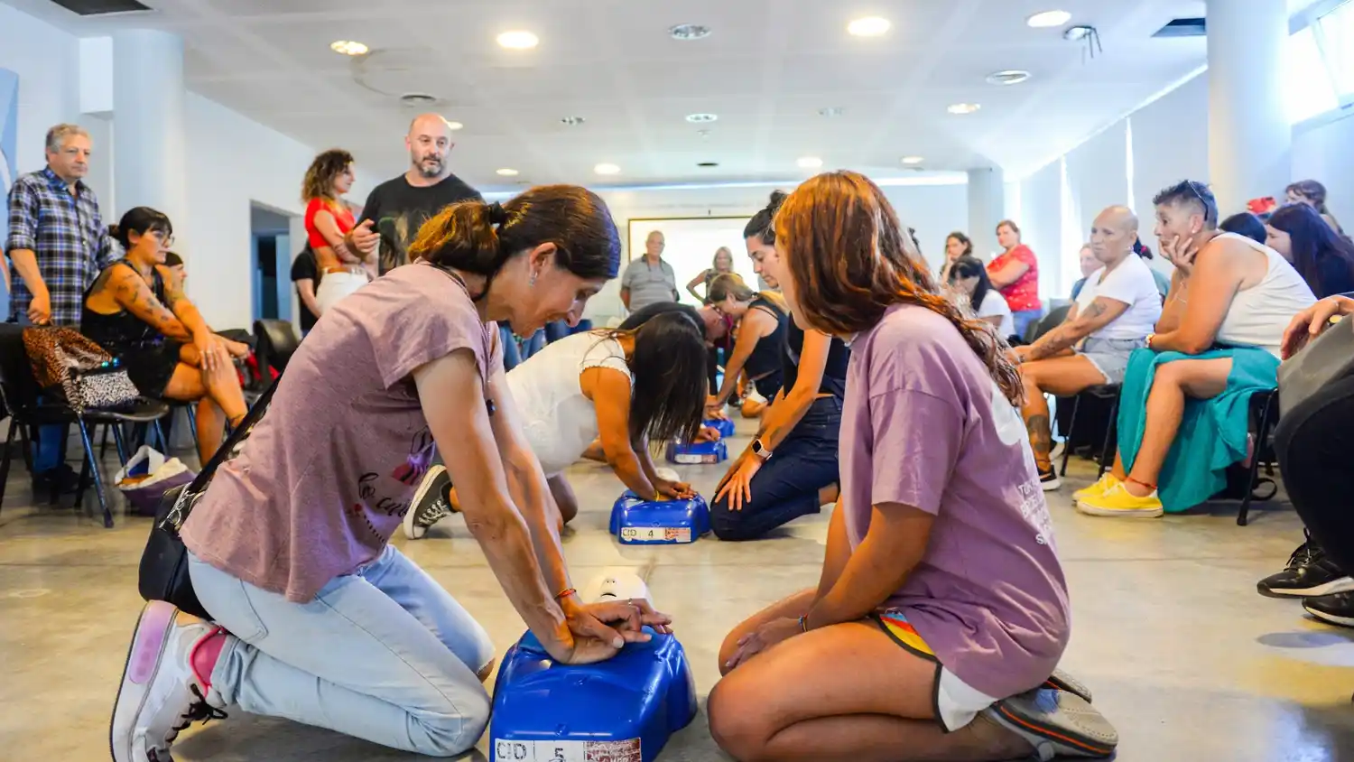 Cursos de Reanimación Cardiopulmonar en el CEMA.