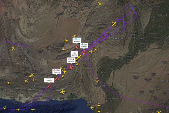 Aerolíneas evitan espacio aéreo de Pakistán tras ofensiva india