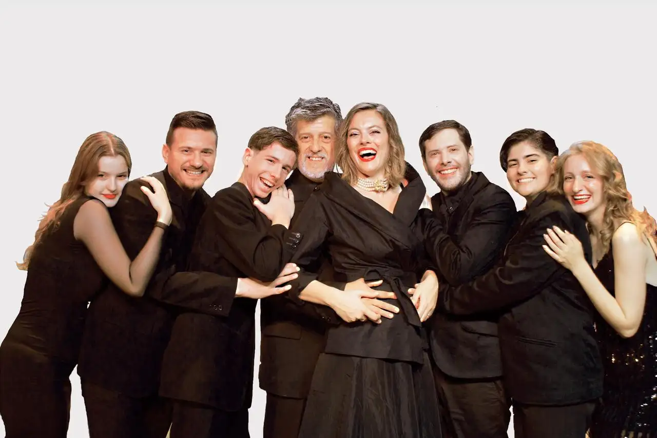 El elenco de "Filomena Marturano" se prepara para el debut.
