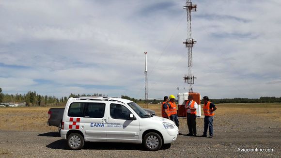 Iniciaron las obras de instalación del nuevo ILS para el aeropuerto de Neuquén