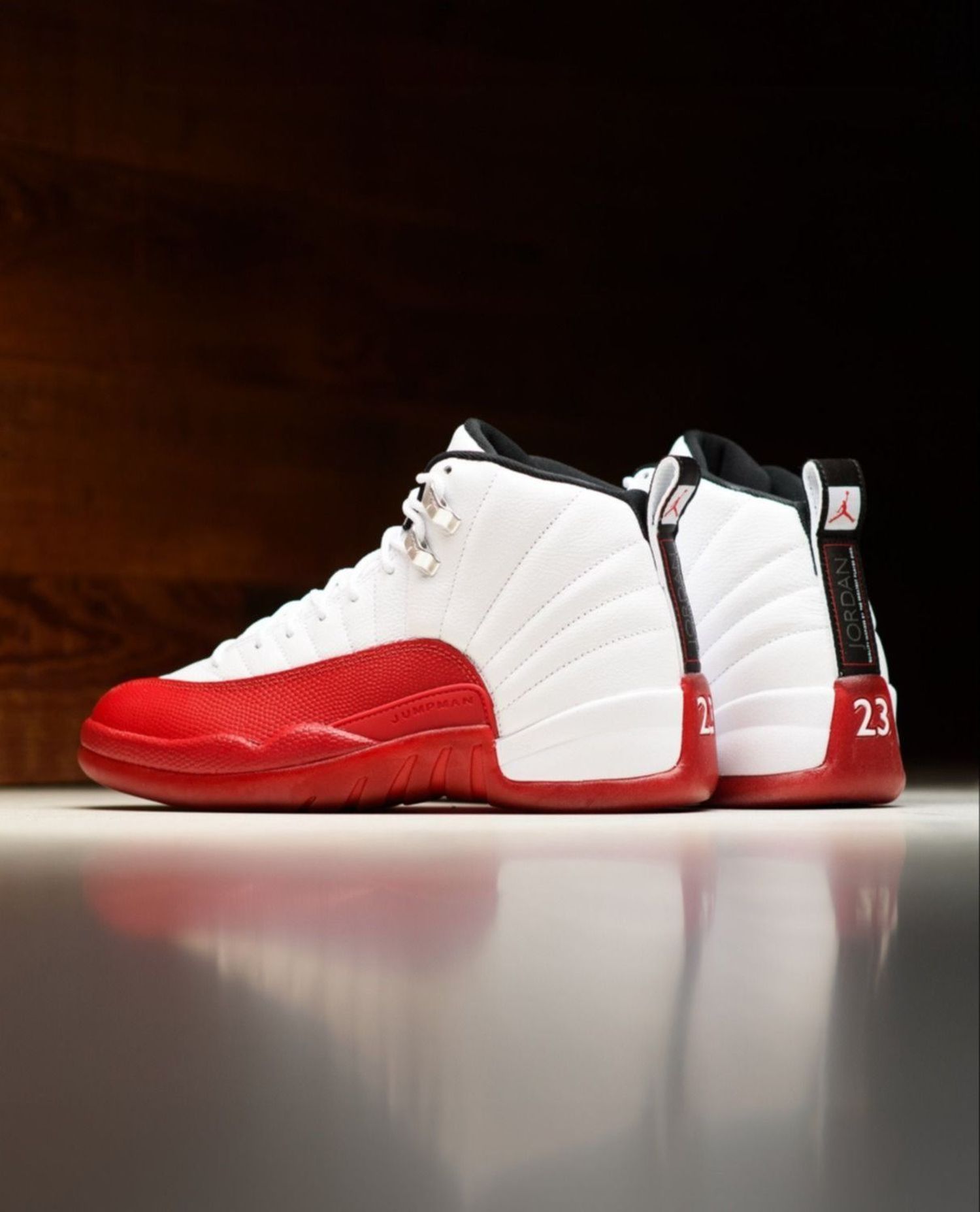 Vuelven las Air Jordan 12 “Cherry” de Michael Jordan