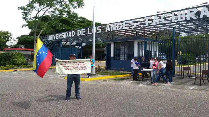 SOLIDARIDAD: profesores de la ULA-Táchira donan sus sueldos a colegas enfermos