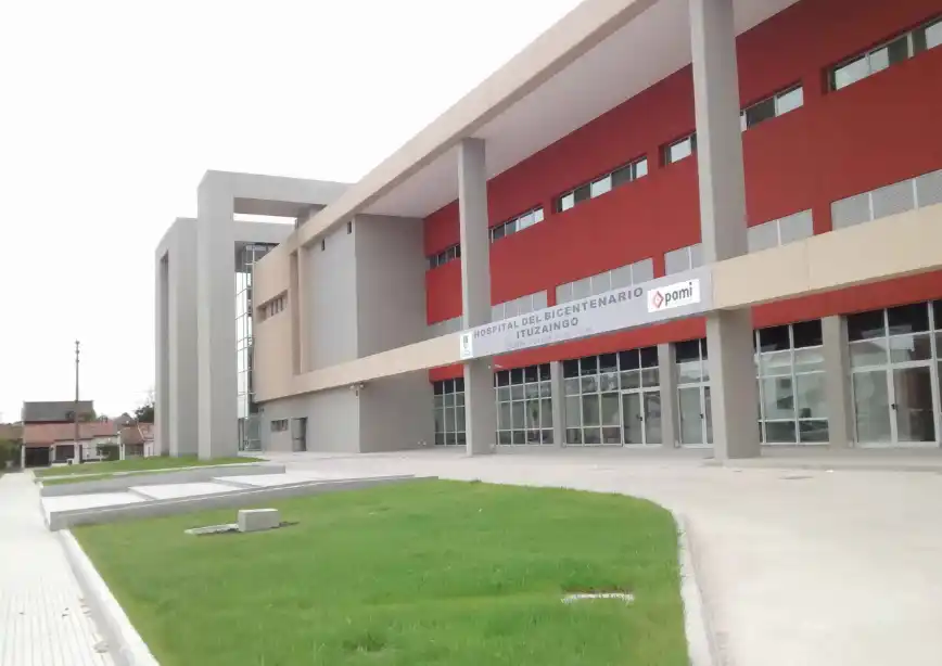 Descalzo reclamó al ministro Scarsi que se termine el Hospital del Bicentenario de Ituzaingó