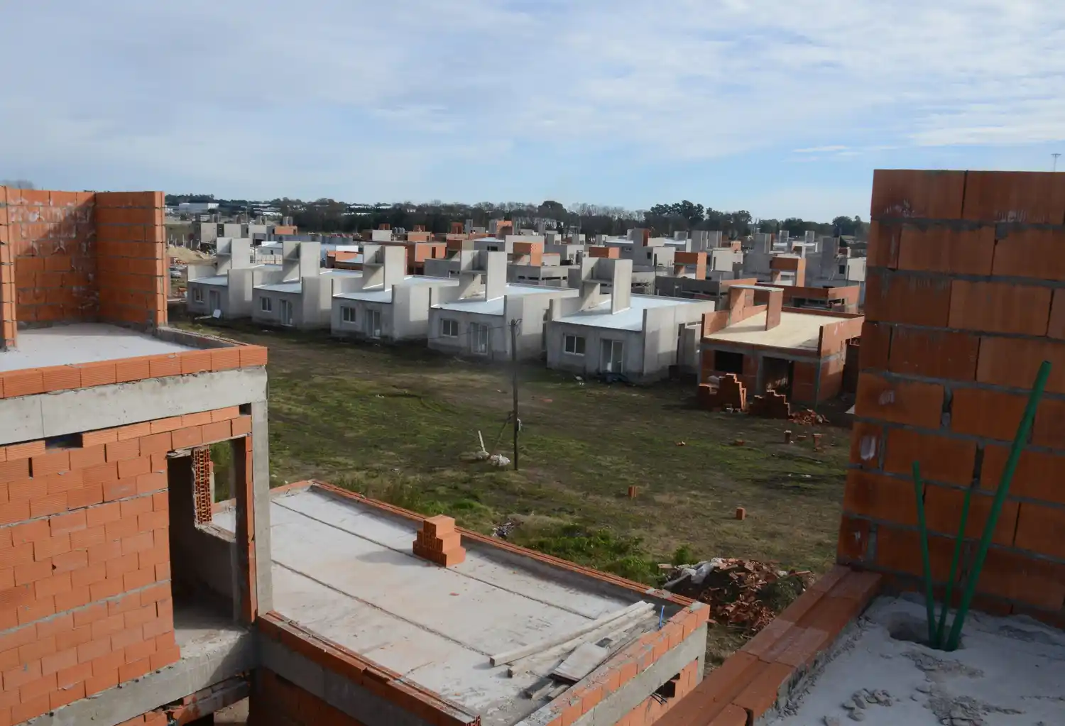 Provincia comenzó a saldar la deuda con la Cooperativa Falucho por las obras en Sans Souci.