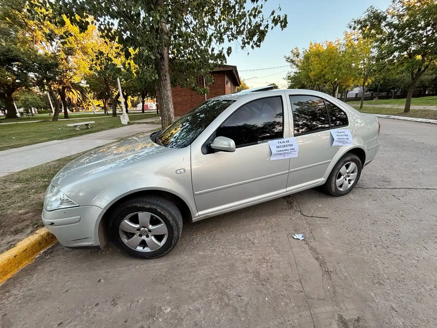 El vehículo incautado.