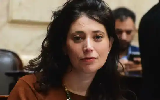 Diputada oficialista afirmó que "no tiene sentido" que el gobierno nacional hable con Kicillof