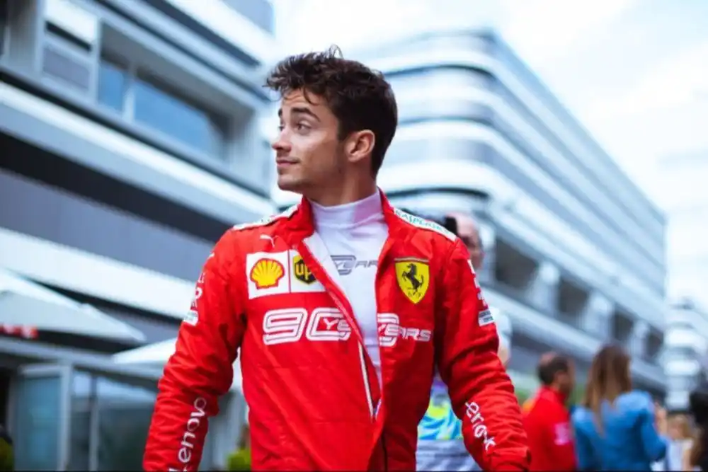 Cuál es la fortuna y qué autos posse Charles Leclerc, el compañero de Lewis Hamilton en Ferrari