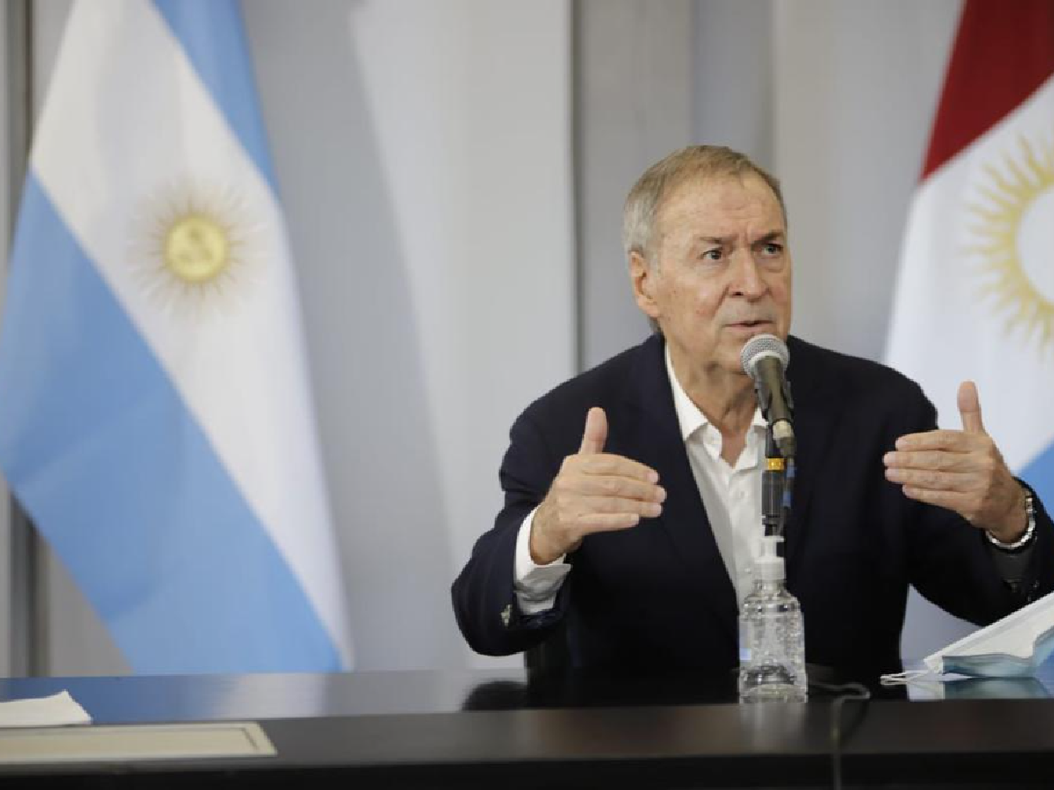 Schiaretti condenó la invasión de Rusia a Ucrania y pidió el cese del fuego