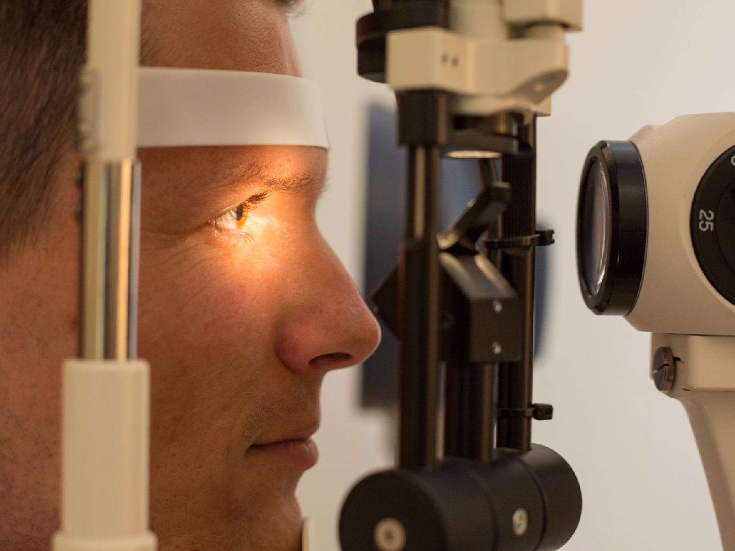 ¿Qué es la trombosis vascular de la retina?
