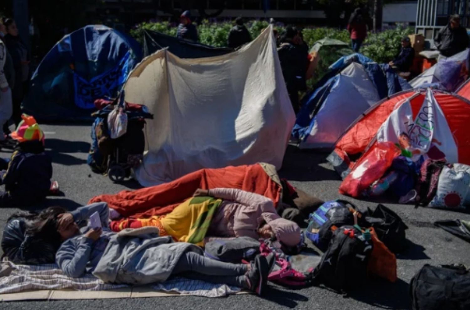 Tras la advertencia de Rodríguez Larreta, los movimientos sociales amenazan con realizar un acampe de 50 mil personas