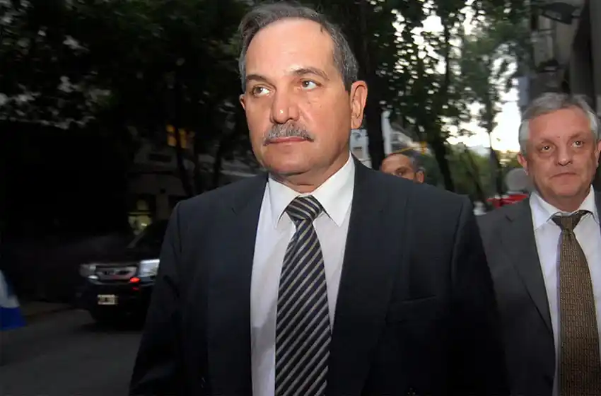 Alperovich confirmó que deja el bloque de Pichetto