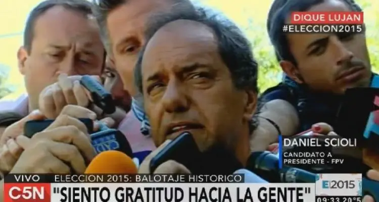En Luján Scioli pidió que la gente vote “con total libertad”
