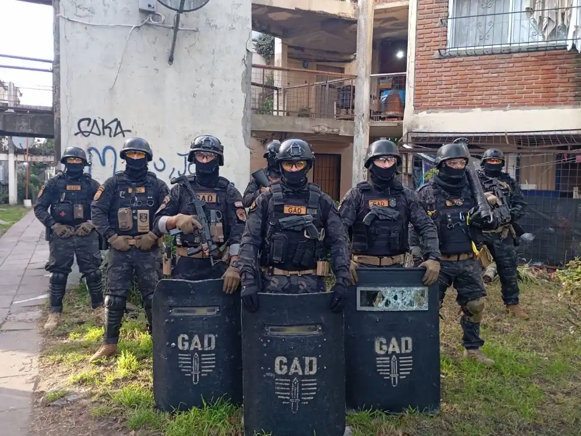 Su compañero fue aprehendido en Vertiz al 4600.