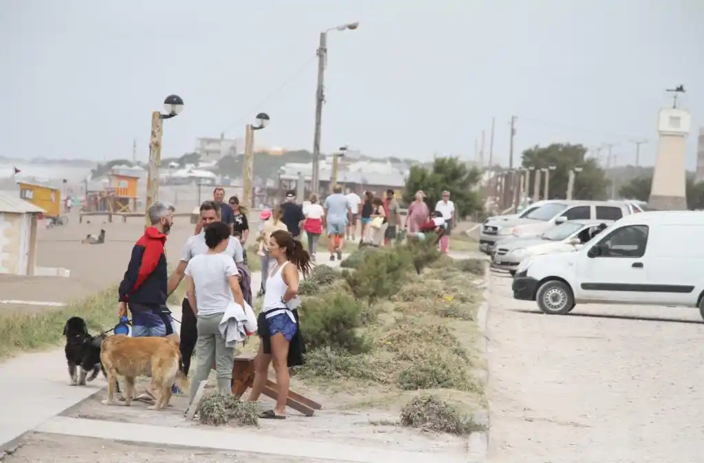 Domingo nublado en la playa