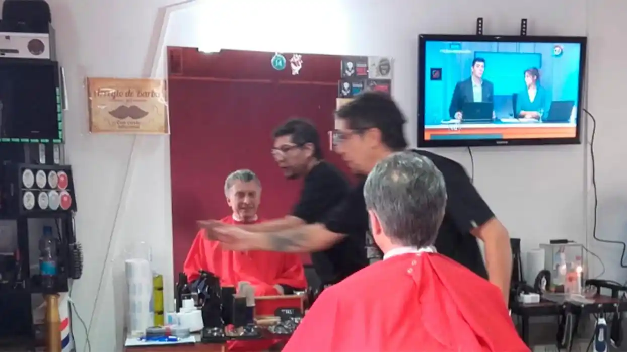 Acusan a Macri de usar el helicóptero presidencial para ir a cortarse el pelo