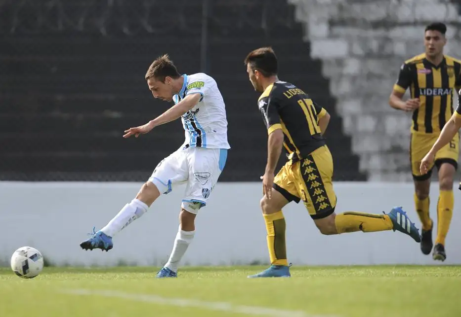 Santamarina dejó jugar demasiado a Almagro  y la reacción no le alcanzó