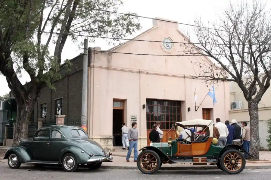 Ya es ley: habilitaron el trámite de patentes para autos clásicos y antiguos