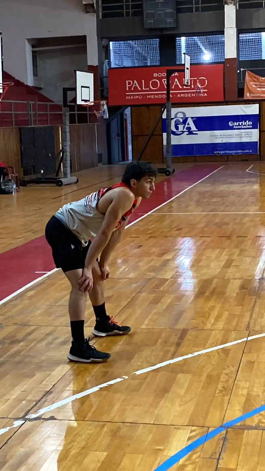 Bossarelli, en la práctica rojinegra de anoche.