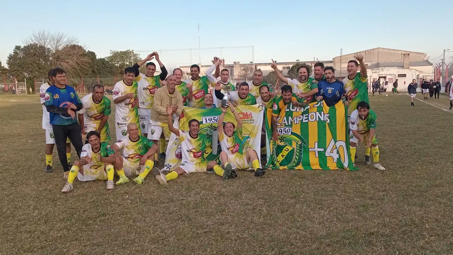 FÚTBOL DE VETERANOS - 3
