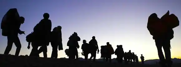 ¡GAUCHOS CONTRA MIGRANTES! Mientras Argentina se abre al turismo, cierra pasos a los venezolanos