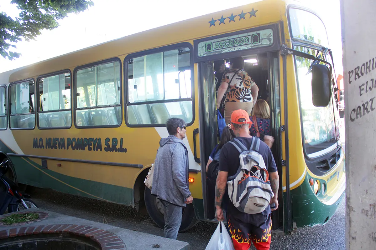Vuelve a funcionar el transporte público