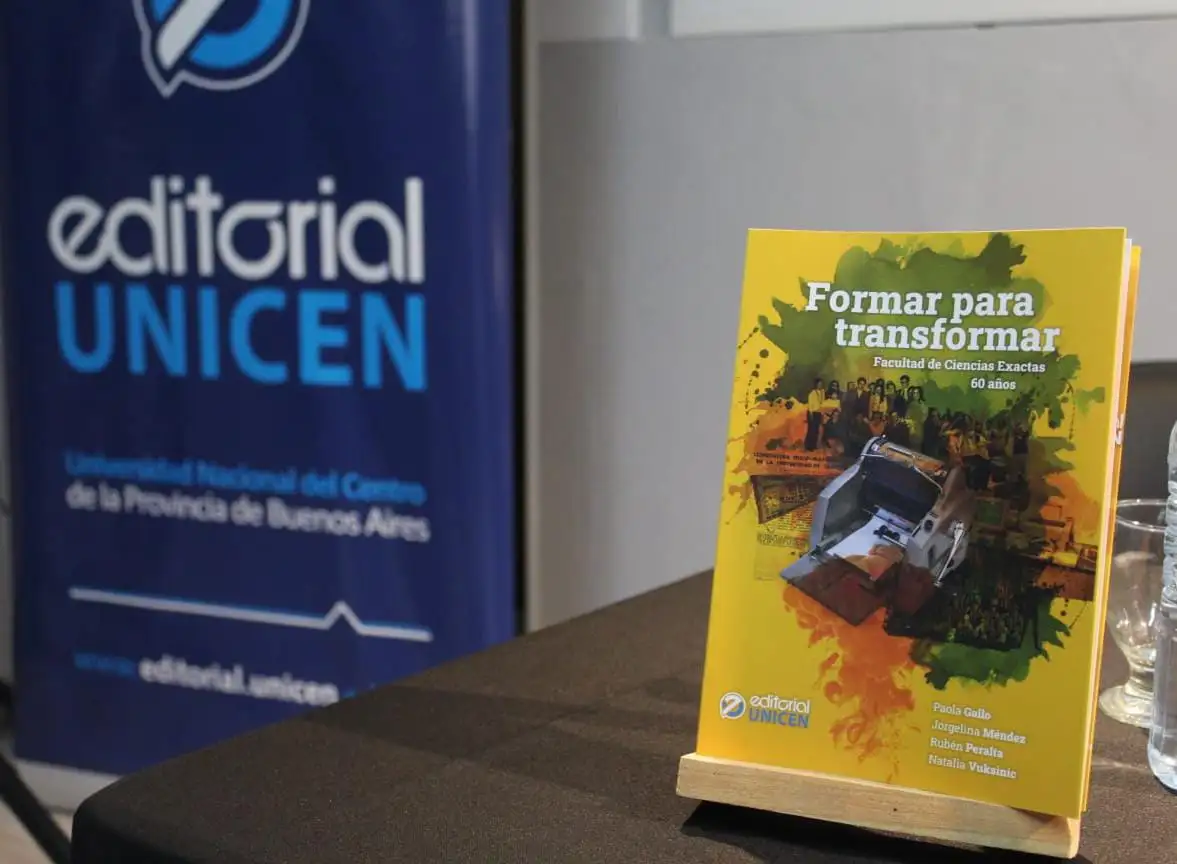 El libro fue llevado a cabo por la Editorial Unicen