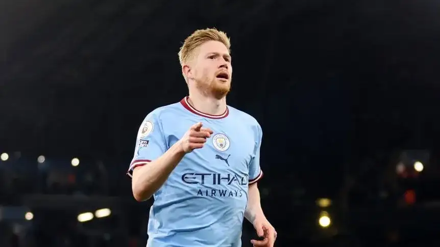 Manchester City goleó al Arsenal en un duelo clave y es el potencial líder de la Premier League