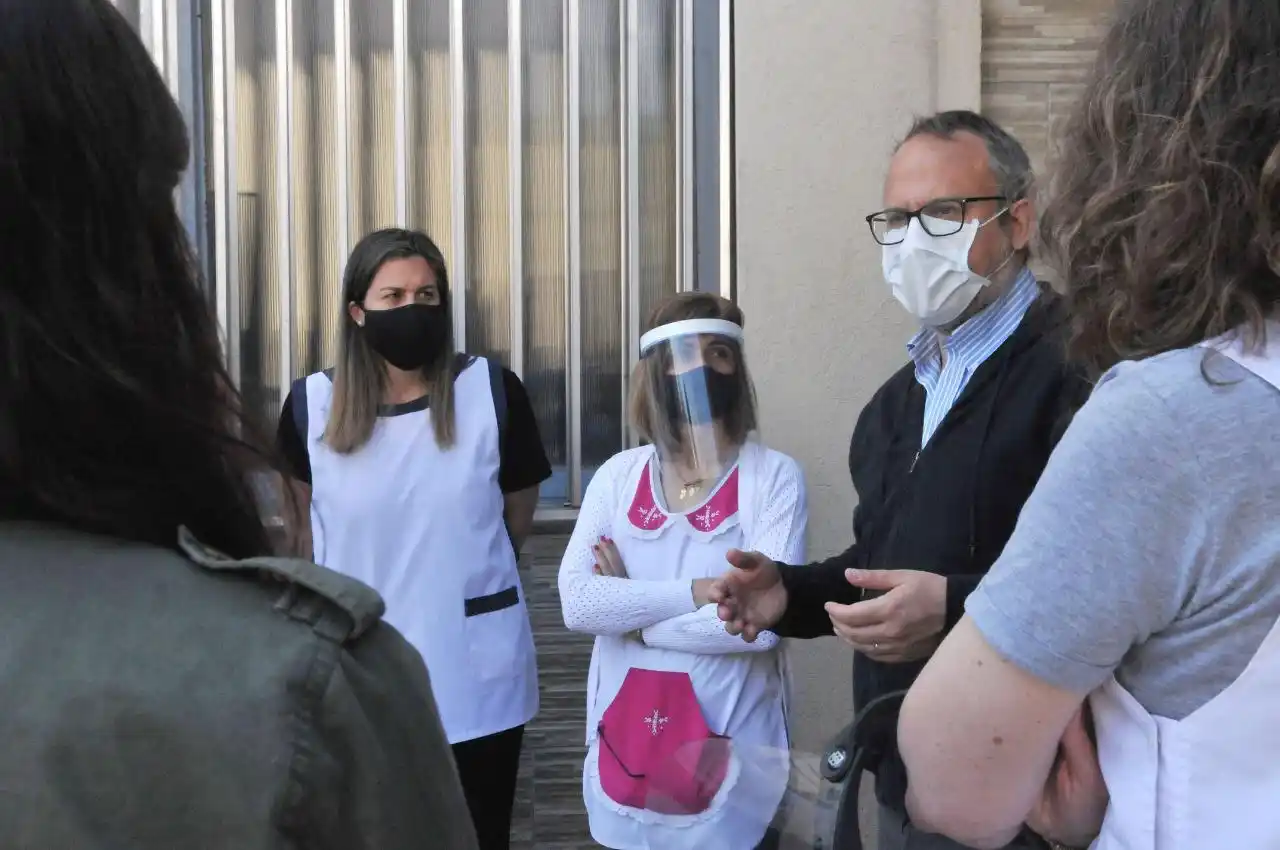 Valenzuela sobre el inicio de ciclo lectivo en la Provincia: "Las clases tienen que ser en las aulas"