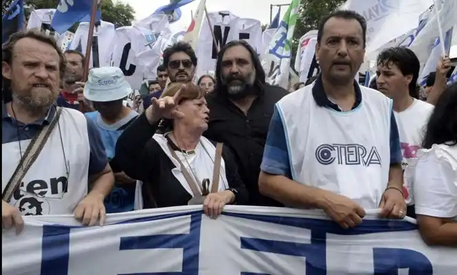 Los gremios anunciarán medidas de fuerza.