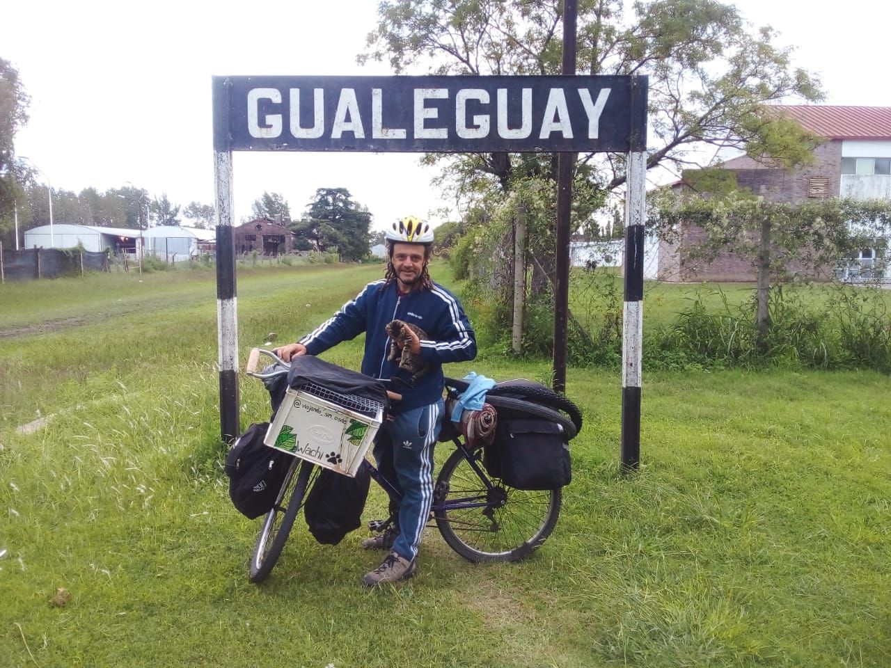 “Pedaleando, mi objetivo es descubrir el ser nacional”