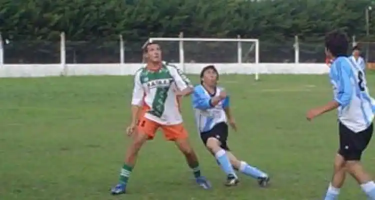 Banfield y Tablense definirán el Clausura