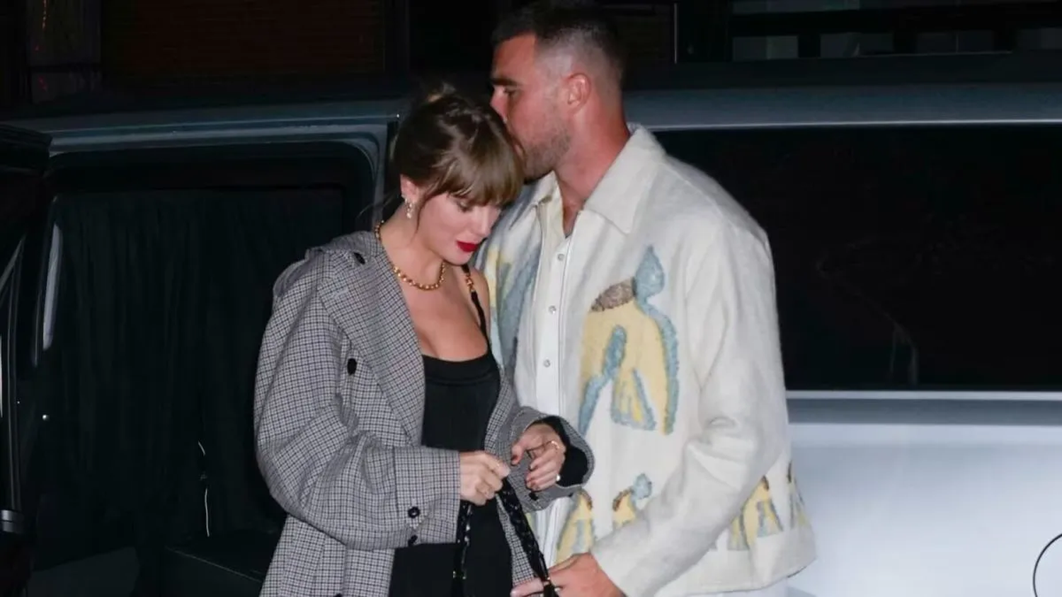 Taylor Swift fue a cenar con su novio en Buenos Aires y enloqueció a todos