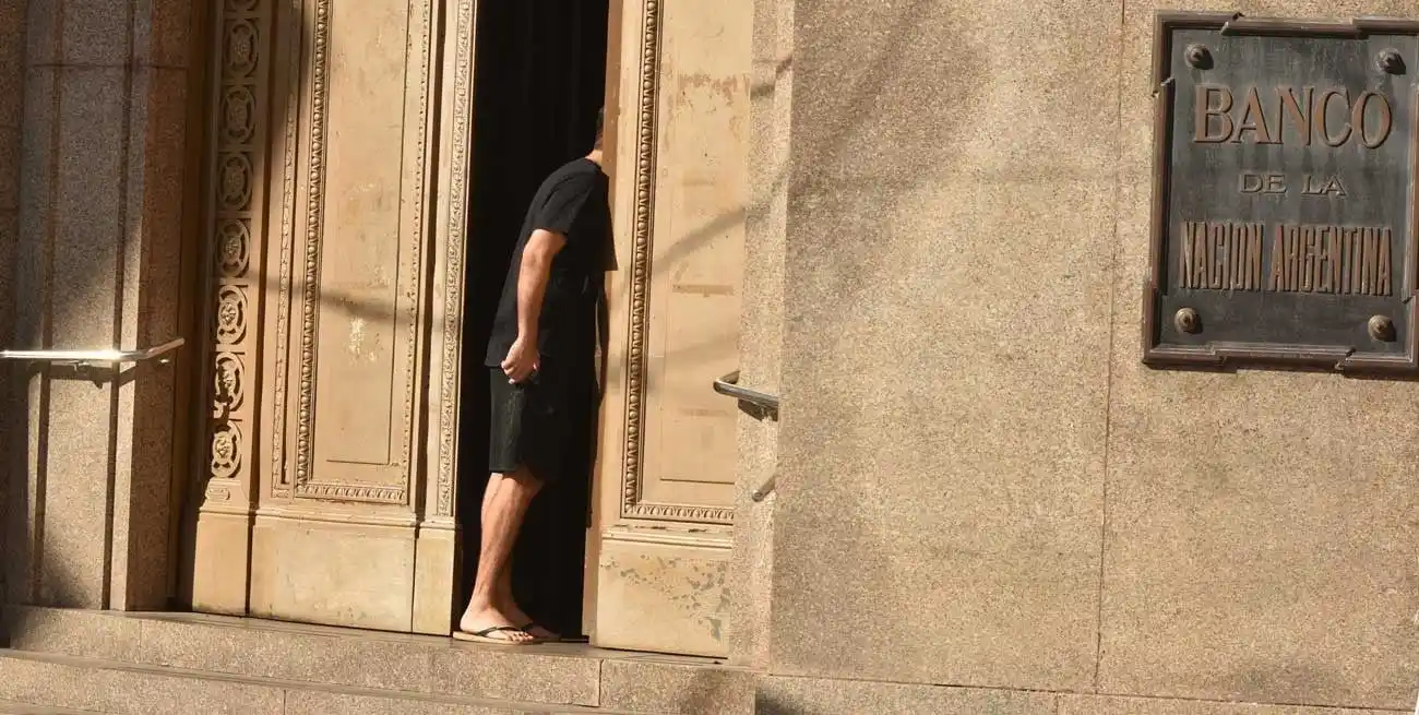 Ratifican el paro de bancos para este jueves