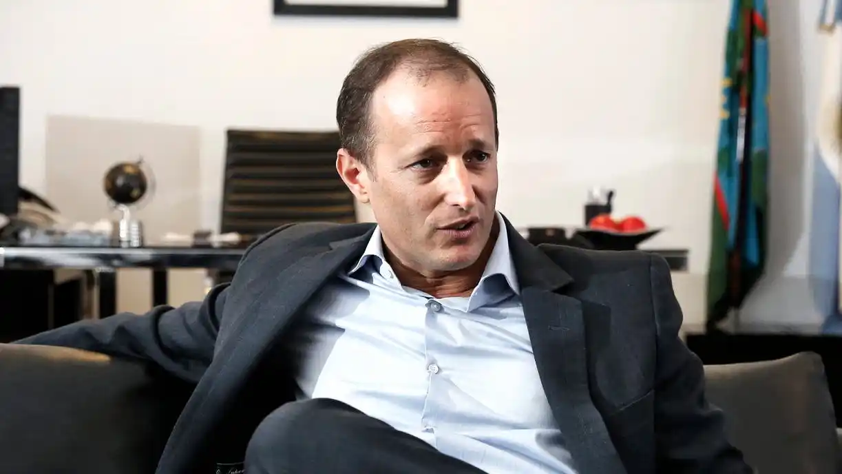 Insaurralde en modo campaña: Volvió a dar notas y confesó como quiere que termine Macri