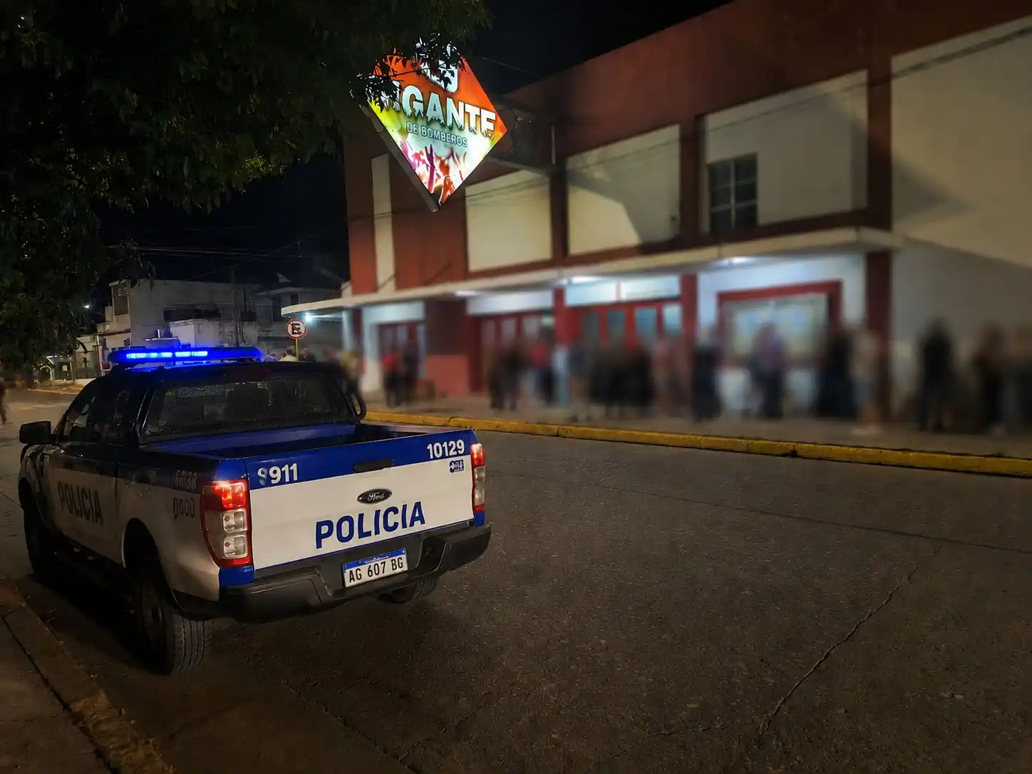 Rastreó su celular robado en el baile y detuvieron a un hombre y una mujer