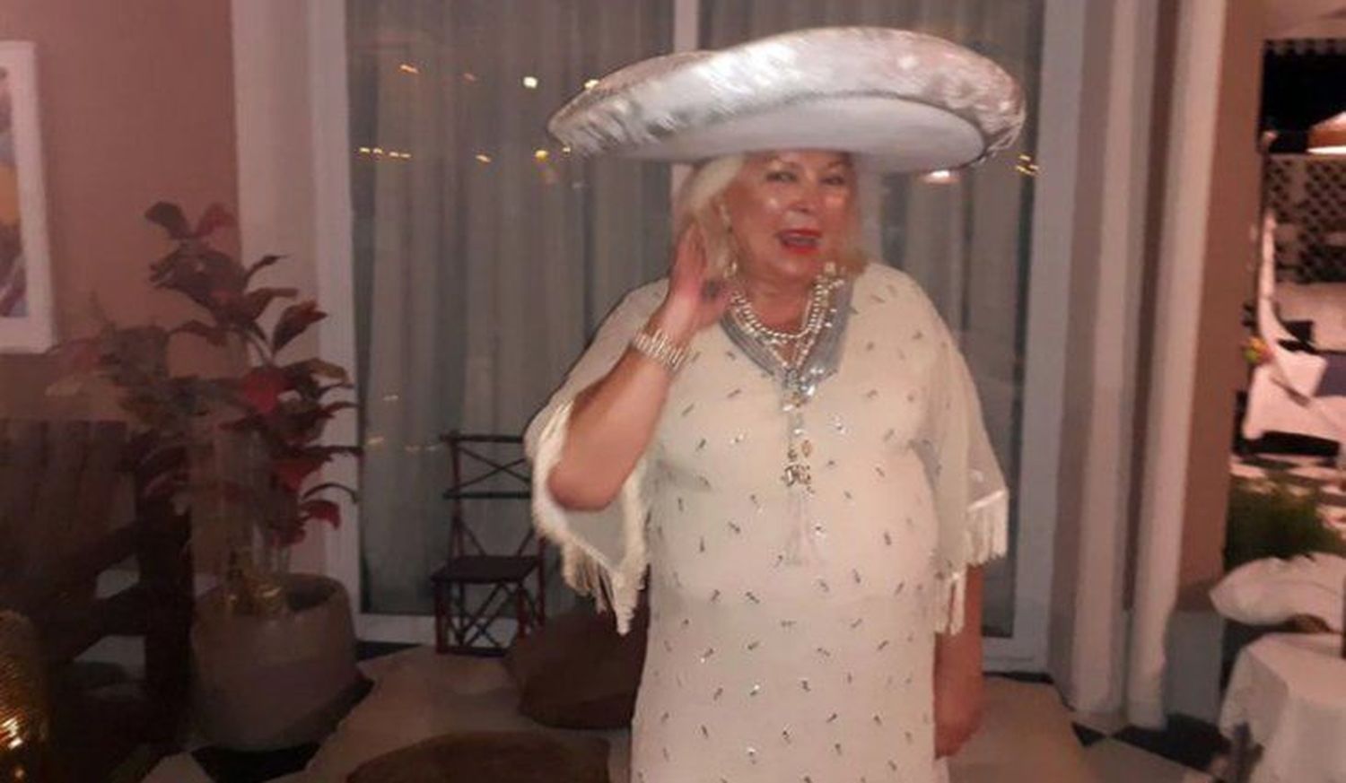 Carrió fue acusada de violar la cuarentena en su fiesta de cumpleaños