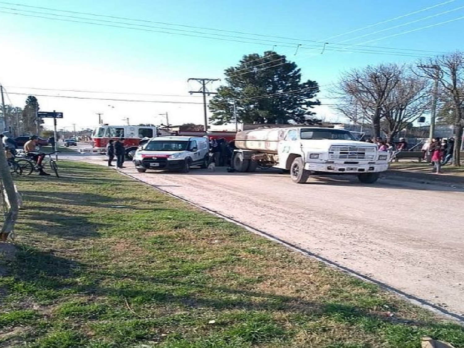 San Jorge: mujer motociclista muere al chocar con un camión
