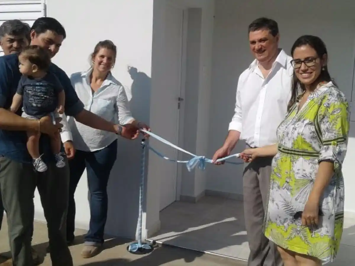 Brinkmann: otra familia cumple el sueño de la casa propia                     