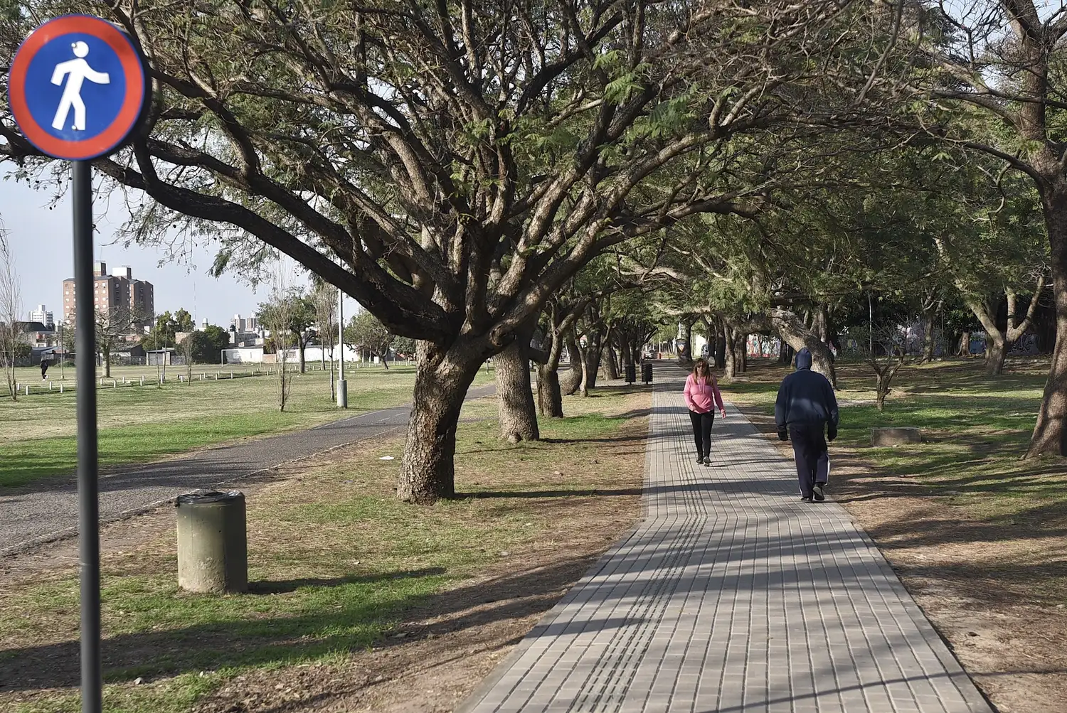 El Parque Federal ya cuenta con un sendero para peatones