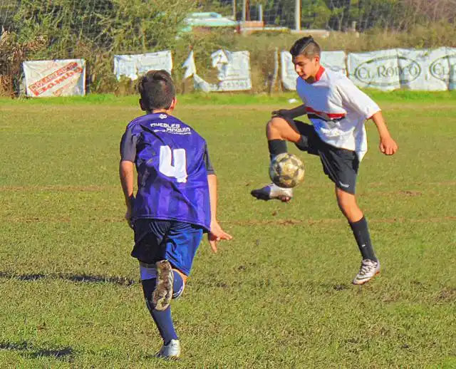 Continuaron las actividades deportivas organizadas por la Dirección de
Deportes.