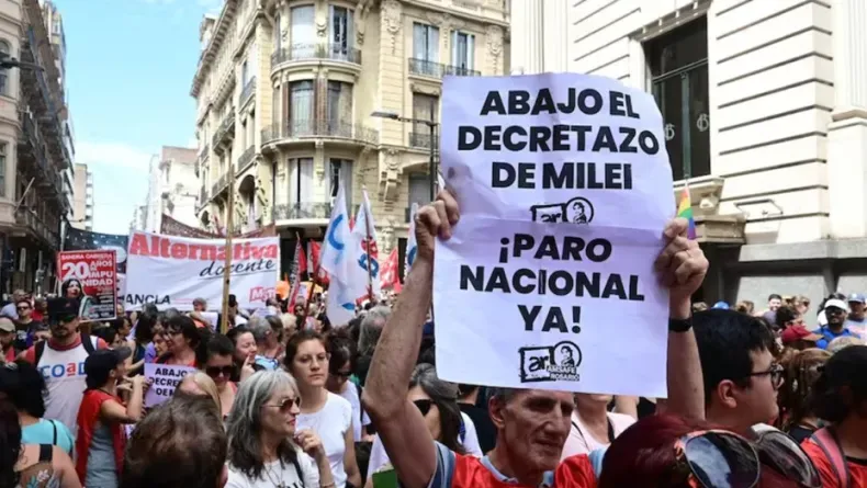 Comenzó el segundo paro de la CGT contra Milei y se tensa la relación con el Gobierno