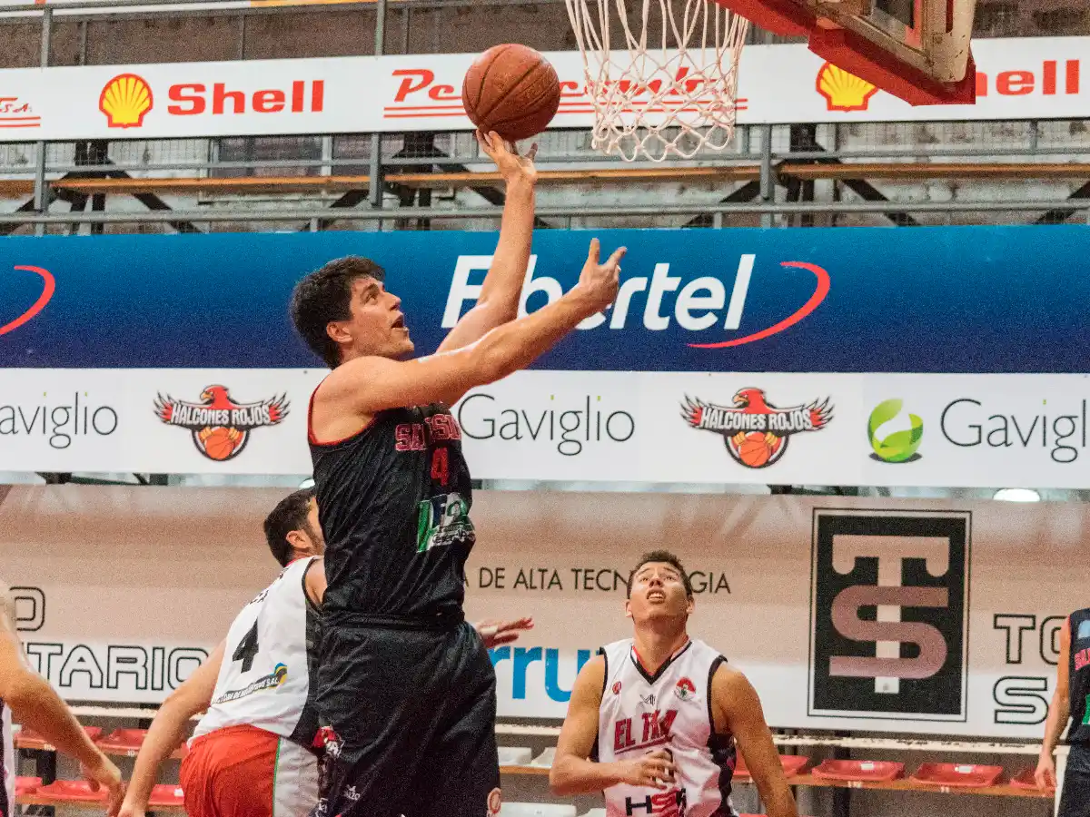 San Isidro ganó dos amistosos