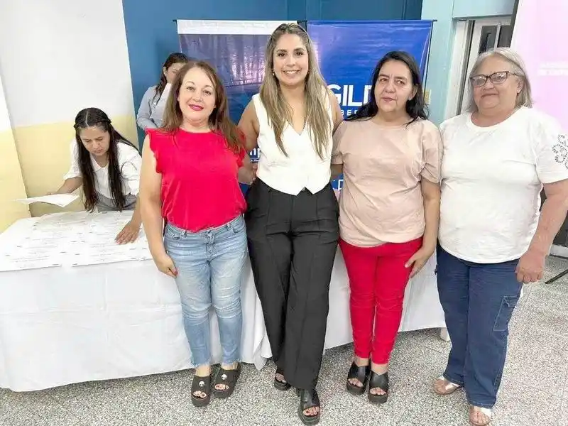 Mujeres Emprendedoras: entrega de certificados