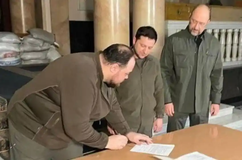 Guerra Rusia-Ucrania: en plenas negociaciones con Rusia, Ucrania pidió ingresar a la Unión Europea