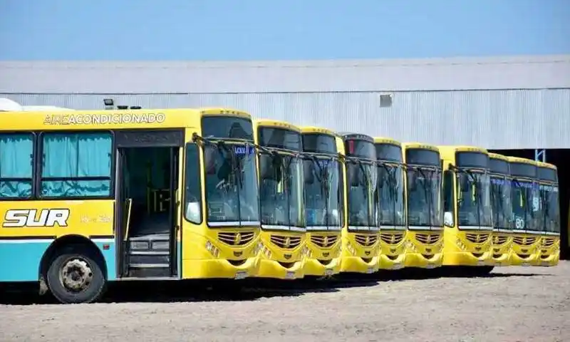 Crucero del Sur ofreció a los choferes de 
la UTA pagar totalmente lo adeudado