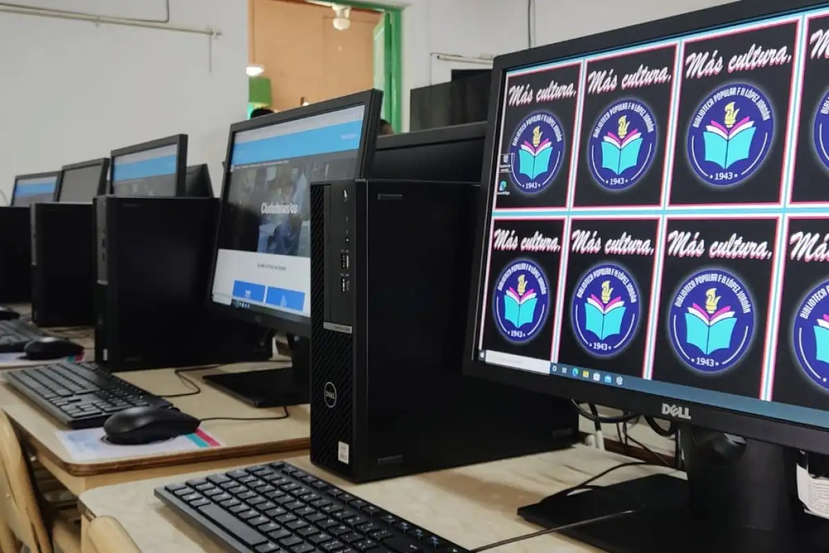 La Municipalidad inauguró una nueva aula informática para la profesionalización digital